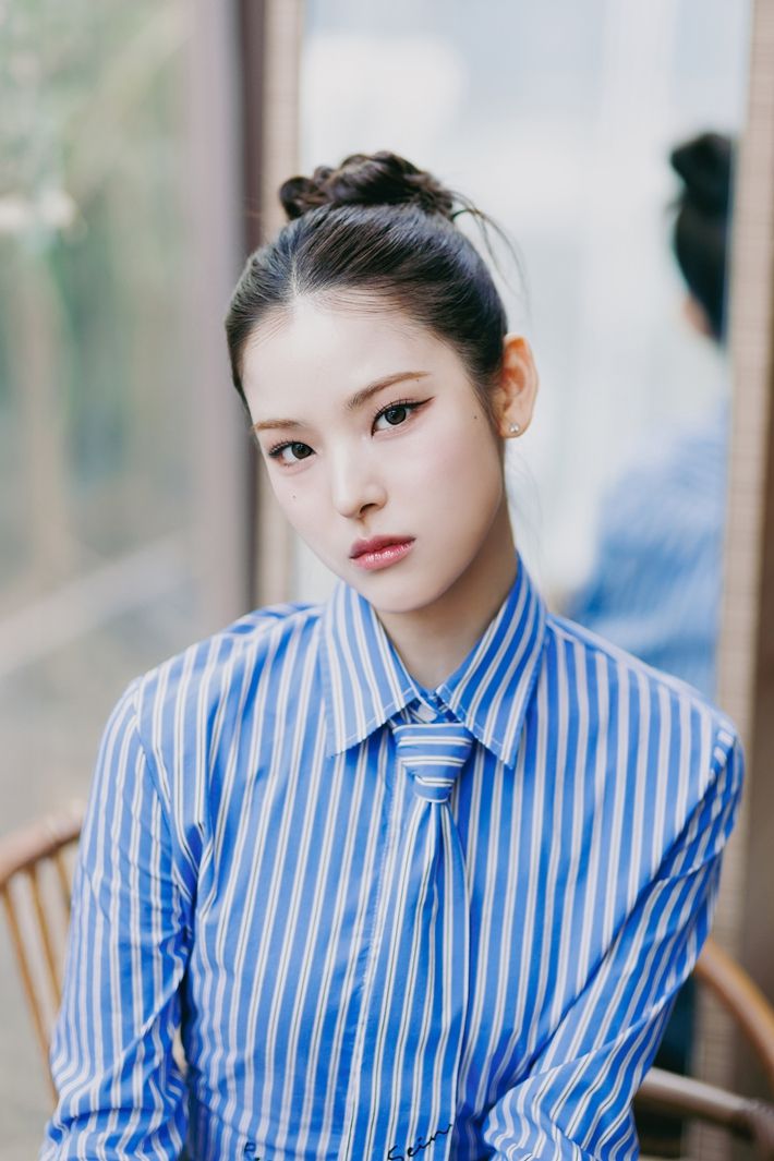 이즈나 마이. 웨이크원 제공