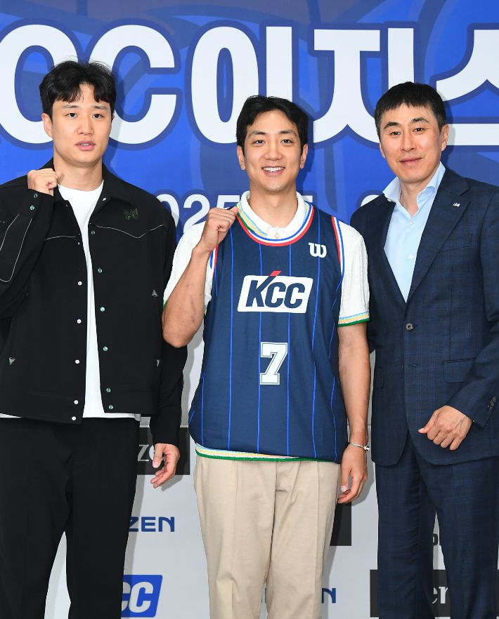 허웅 허훈 이상민 KCC 감독. KBL