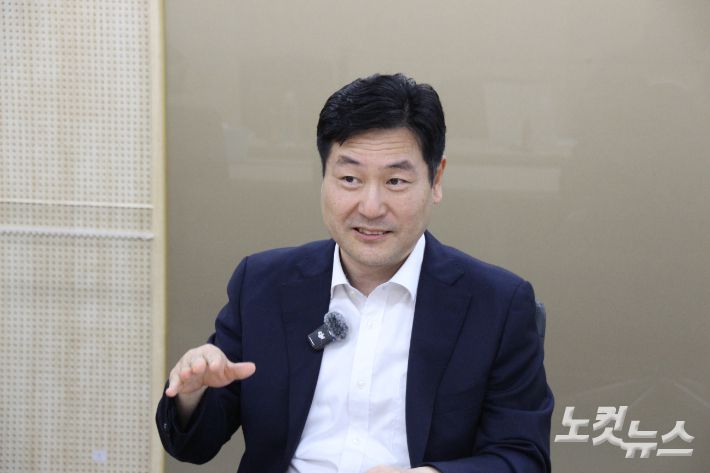 김창익 카이스트 전기전자공학부 교수. 대전=장윤우 기자