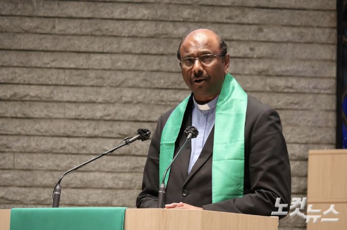 제리 필레이 총무는 "WCC는 한반도 평화와 통일이라는 비전과 사명을 바라보며 순례의 길을 걷고 있는 한국교회의 동반자"라며 "우리 스스로만으로는 한반도의 평화로운 통일이 매우 어려워 보일 수 있지만, 하나님의 능력과 우리가 하나님께 순종할 때, 모든 것이 가능하다"고 강조했다.