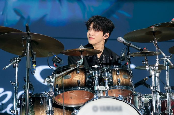 데이식스 도운. JYP엔터테인먼트 제공