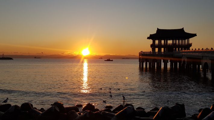 포항 영일대해수욕장 일출. 포항시 제공