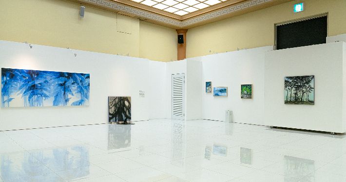 경북문화재단이 옛 경주역인 경주문화관 1918에서 개최하는 '남겨진 장소: 여기 그리고 그때' 전시회. 경북문화재단 제공