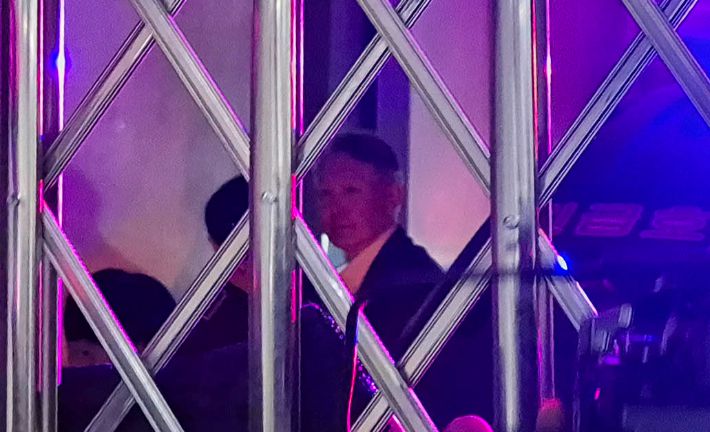 윤석열 전 대통령이 18일 서울 용산구 중앙지역군사법원에서 열린 여인형 전 방첩사령관의 내란 중요임무 종사 혐의 재판에 증인으로 출석하고 있다. 연합뉴스