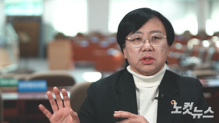 경기도의회 문화체육관광위원회 부위원장 조미자 의원(더불어민주당, 남양주3). 박철웅 PD