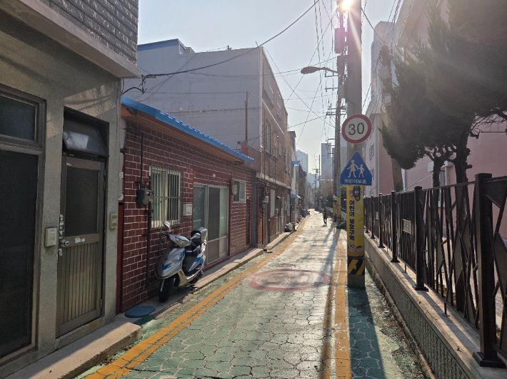 부산 도심 한가운데, 도시가스가 단절된 부전동 현장 일대. 김재운 부산시의원 제공