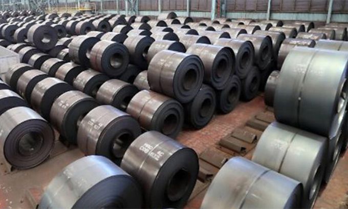 한 철강회사에 적재된 열연코일. 연합뉴스