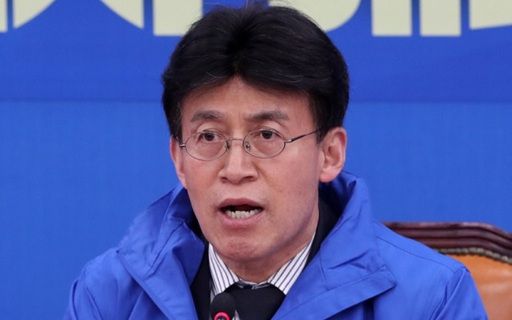 더불어시민당 공동대표를 지낸 최배근 건국대 교수. 연합뉴스