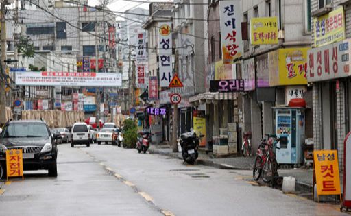 2일 오전 서울 성북구 식당가의 모습. 연합뉴스
