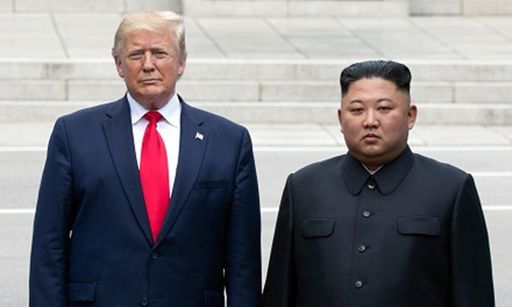 지난 2019년 6월 30일 판문점 군사분계선에서 만난 도널드 트럼프 미국 대통령(왼쪽)과 북한 김정은 국무위원장. 세계일보 자료사진