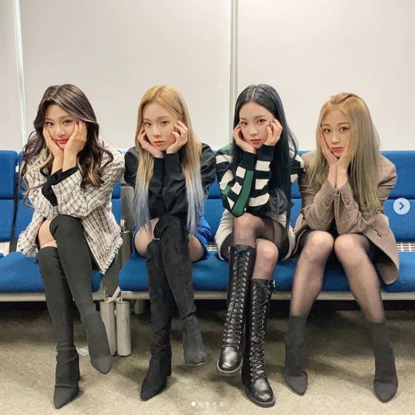 29일 SBS '인기가요'에 출연한 에스파