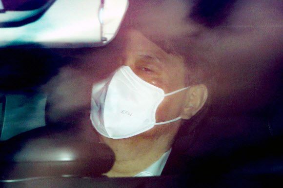 윤석열 검찰총장이 지난 10일 서울 서초구 대검찰청으로 출근하고 있다. 뉴시스