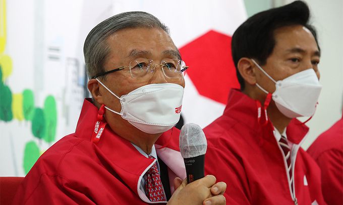 국민의힘 김종인 중앙선거대책위원장이 지난 15일 서울 여의도 당사에서 열린 4.7 보궐선거 중앙선거대책위원회 서울동행 제1차 회의에서 발언을 하고 있다. 연합뉴스