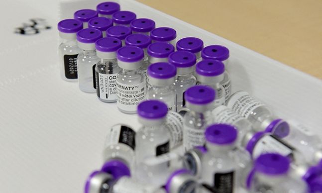 안전성과 효과성이 입증된 화이자 코로나19 백신. AFP연합뉴스