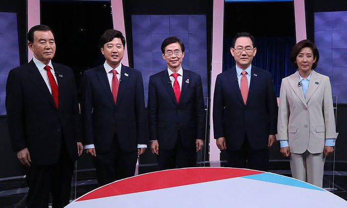 국민의힘 당 대표에 도전하는 나경원(왼쪽부터), 주호영, 조경태, 이준석, 홍문표 후보. 연합뉴스