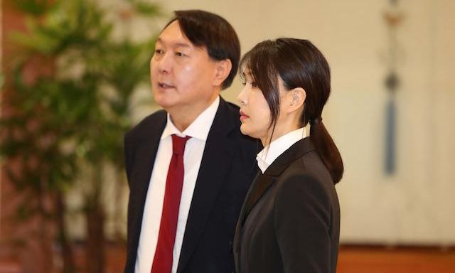 윤석열 검찰총장과 부인 김건희씨. 뉴시스