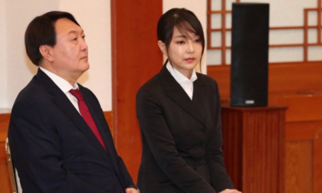 윤석열 전 검찰총장과 부인 김건희씨. 뉴스1