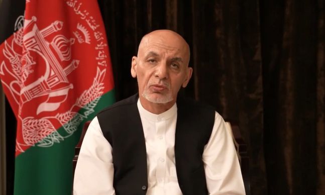 UAE서 대국민 연설하는 가니 전 아프간 대통령. 페이스북 갈무리