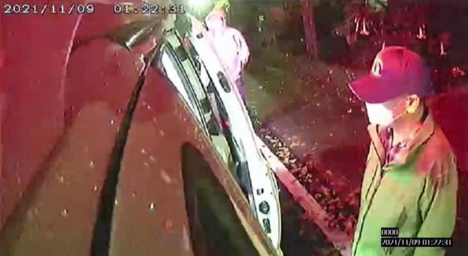 이재명 더불어민주당 대선 후보 배우자 김혜경씨의 수행실장인 이해식 의원이 자신의 사회관계망서비스(SNS)에서 공개한 구급차 폐쇄회로(CC)TV 사진. 이해식 의원 페이스북 캡처