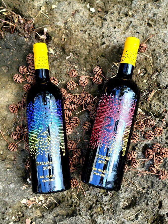 비비그라츠 테스타마타와 꼴로레 20주년 기념 에디션