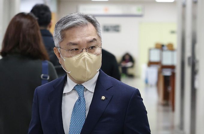 최강욱 더불어민주당 의원. 연합뉴스