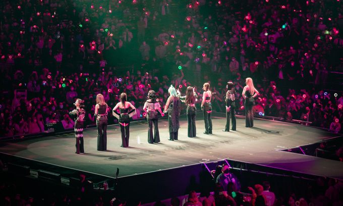 지난 2월 미주 투어를 마친 그룹 트와이스앙코르 콘서트 포스터 캡처. 연합뉴스