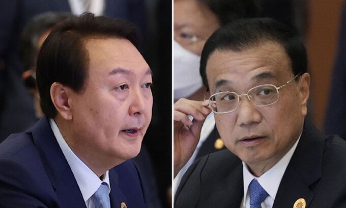 윤석열 대통령(왼쪽), 리커창 중국 총리