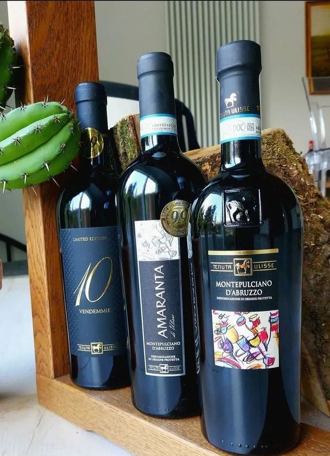 테누타 울리쎄 몬테풀치아노 와인. 인스타그램