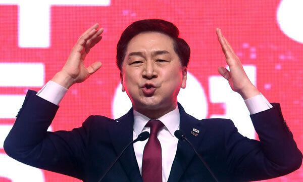 김기현 국민의힘 당대표 후보가 28일 오후 대구 북구 엑스코에서 열린 국민의힘 제3차 전당대회 대구·경북 합동연설회에서 정견발표를 하고 있다. 뉴시스