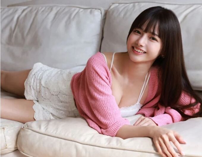 최근 일본 잡지 ‘그라비아’ 모델로 데뷔한 배우 하연수, 현지 매체가 유튜브를 통해 그의 근황과 첫 그라비아 촬영 현장을 공개했다. 주간 영 매거진 유튜브 갈무리