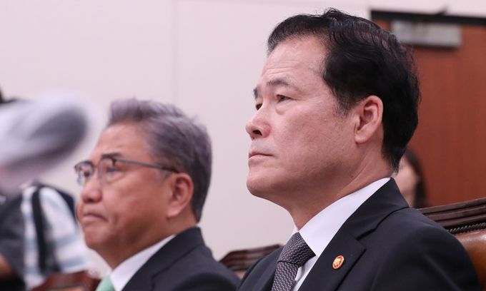 김영호 통일부 장관이 23일 서울 여의도 국회에서 열린 외교통일위원회 전체회의에 참석하고 있다. 뉴스1