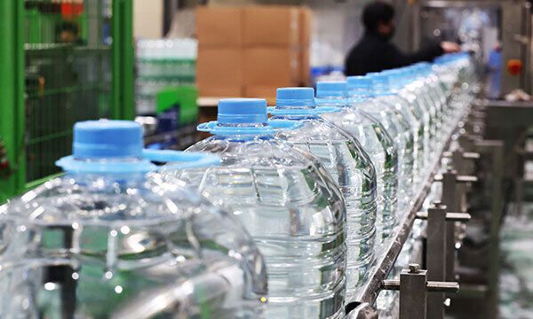 경기도 안산시 단원구 금성이엔씨에서 요소수가 생산되고 있다. 연합뉴스