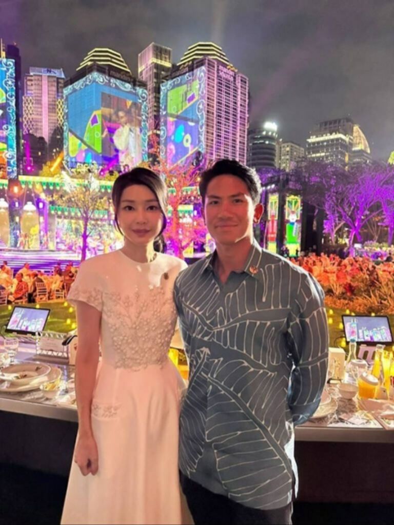 지난해 9월 인도네시아 자카르타 겔로라 봉 카르노 경기장 인근에서 열린 아세안 정상회의 의장국 만찬에서 김건희 여사와 압둘 마틴 브루나이 왕자가 기념사진을 촬영한 모습. 공동취재단