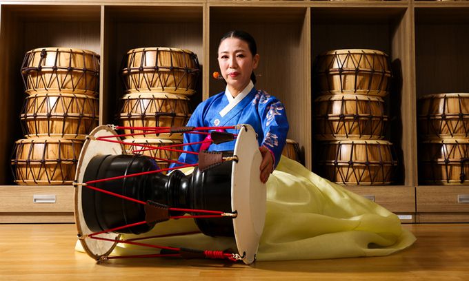 국가무형문화재 서도소리 전승교육사이자 국립국악원 민속악단 예술감독으로 사재를 털어 최근 서도소리의 대표곡 ‘관산융마’와 ‘수심가’ 음반을 낸 유지숙 명창. 최상수 기자