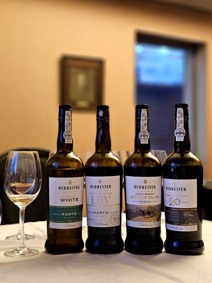 버메스터 다양한 종류의 포트와인. 최현태 기자
