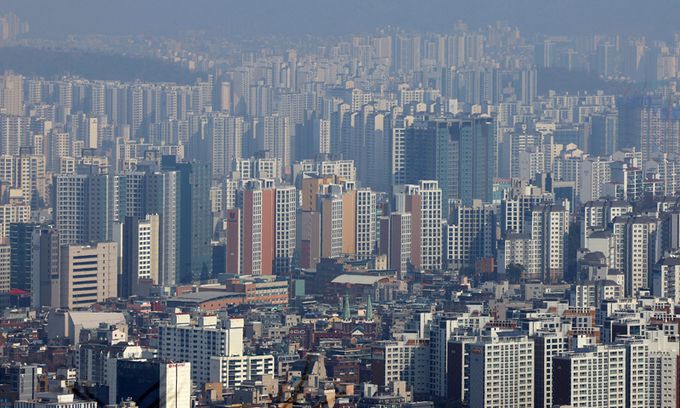 서울 남산에서 바라본 아파트 모습. 뉴스1