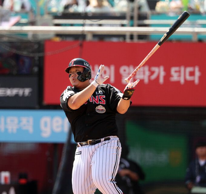 김범석.