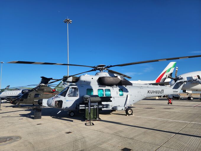 2023년 11월 13일 아랍에미리트(UAE) 두바이에서 열린 에어쇼에 수리온이 전시되어 있다. KAI 제공