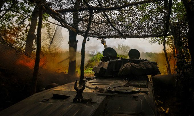 우크라이나군의 자주포 모습. 로이터연합뉴스