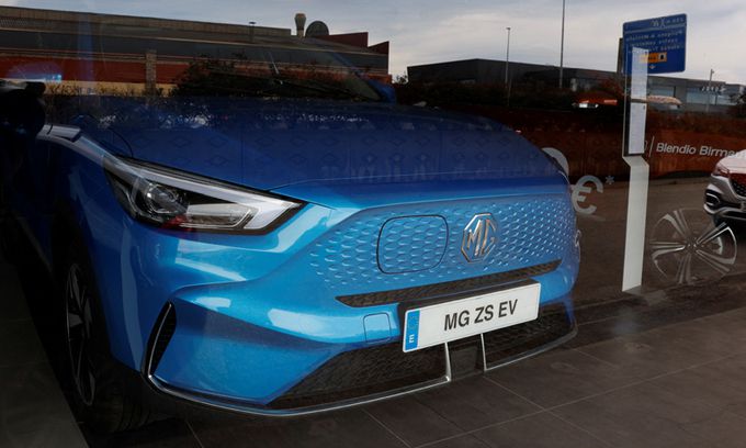 스페인의 한 자동차 전시장에 전시된 중국 브랜드의 전기차 모습. 로이터연합뉴스