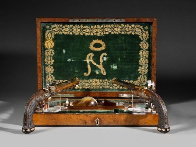 나폴레옹의 쌍권총. 오세나 경매 홈페이지 캡처