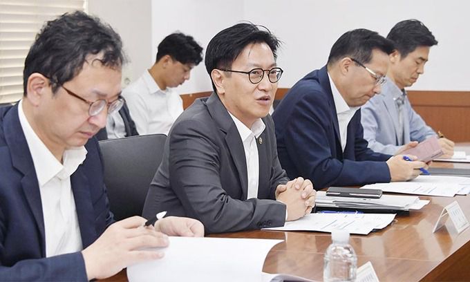 김범석 기획재정부 차관이 23일 서울 종로구 정부서울청사에서 제31차 물가관계차관회의를 주재하고 있다. 기획재정부 제공