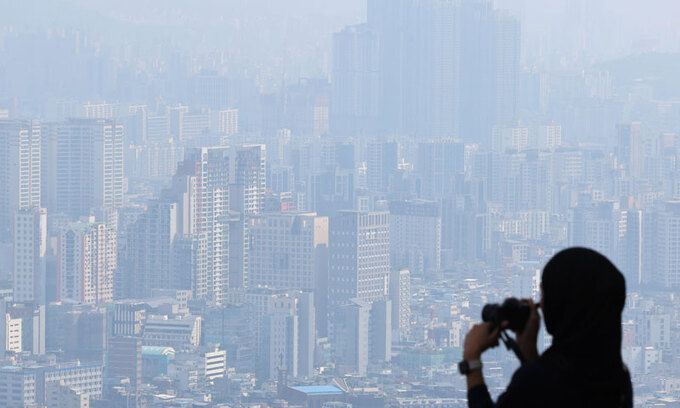 서울 남산에서 바라본 아파트 밀집지역 모습. 뉴스1
