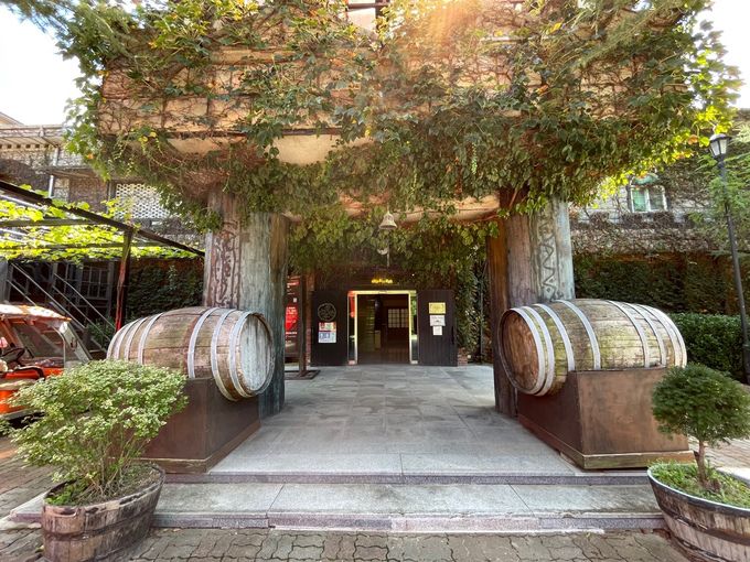 국내 최초 기업형 와이너리인 ‘와인코리아’ 입구