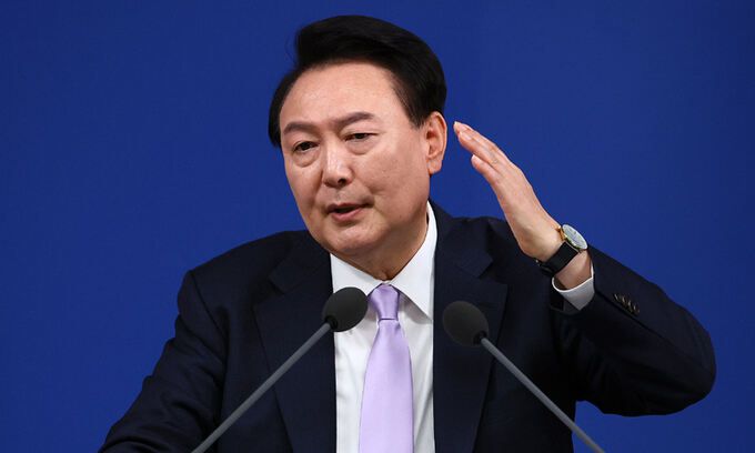 윤석열 대통령이 7일 오전 서울 용산 대통령실 청사 브리핑실에서 대국민담화 및 기자회견을 하고 있다. 대통령실사진기자단