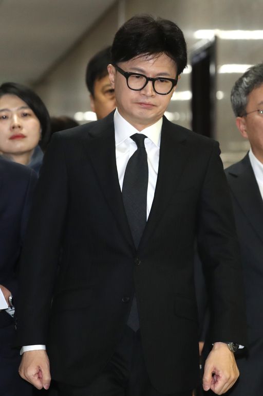국민의힘 한동훈 대표가 5일 국회에서 열린 최고위원회의에 참석하고 있다. 뉴스1