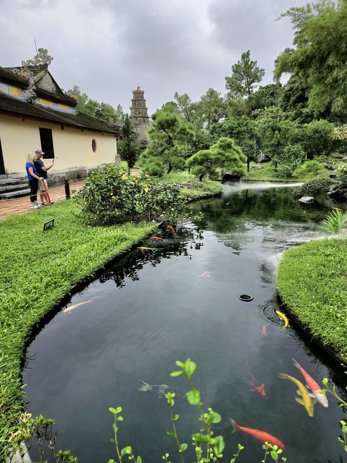 티엔무 사원 정원.