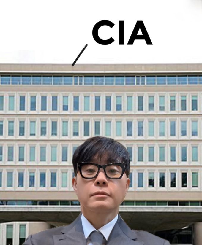 이승환이 일부 극우세력을 비판하며 올린 사진. 인스타그램 캡처.