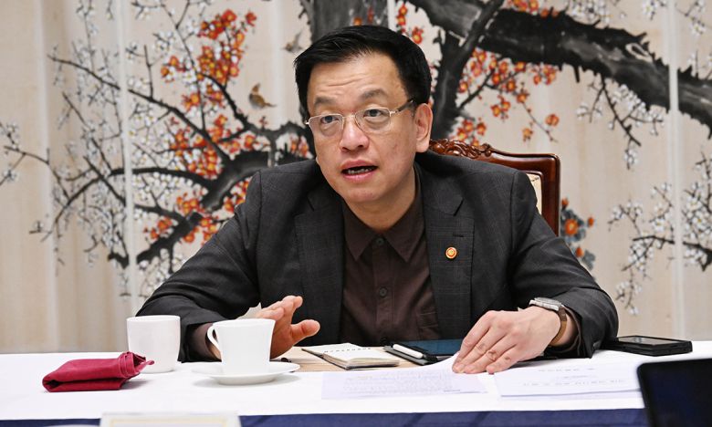 최상목 대통령 권한대행 부총리 겸 기획재정부 장관이 7일 정부서울청사에서 열린 '거시경제·금융현안 간담회'를 주재하고 있다. 기획재정부 제공