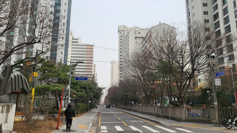 25일 오후 서울 용산구 이촌동의 거리. 양다훈 기자